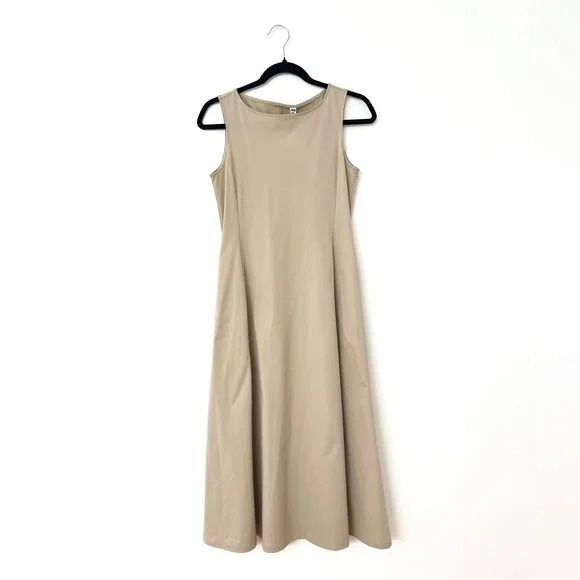 NWT Uniqlo Airism Ultra Stretch Sleeveless Midi - Picture 1 of 8